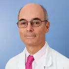 Imagen Dr. Carlos Cabanyes Truffino, departamento de Medicina Interna 