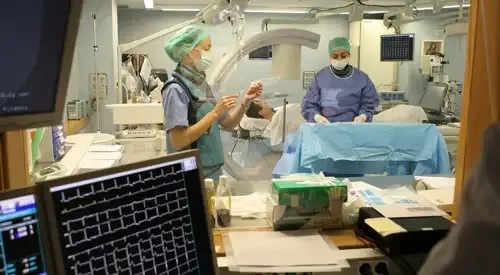 <p>Enfermer&iacute;a Cardiol&oacute;gica</p>