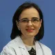 La imagen muestra a la Dra. Ascensión López Díaz-Cerio, especialista en terapia celular de la Clínica Universidad de Navarra, con amplia experiencia en el campo.La Dra. López es reconocida por su trayectoria en investigación y aplicación de terapias innovadoras en el área de la terapia celular, especialmente en la utilización de células madre y células dendríticas en el tratamiento de diferentes patologías.Con una formación sólida en medicina regenerativa, ha liderado investigaciones y aplicaciones clínicas de terapia celular para tratar diversas afecciones.Si busca una especialista de confianza en terapia celular, la Dra. Ascensión López Díaz-Cerio es la elección ideal.
