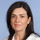 La imagen muestra a la Dra. Teresa Toscano, una especialista en Alergología altamente capacitada en la Clínica Universidad de Navarra. La Dra. Toscano cuenta con una amplia experiencia en el diagnóstico y tratamiento de alergias e intolerancias, ofreciendo soluciones personalizadas y efectivas a sus pacientes.En la Clínica Universidad de Navarra, nos esforzamos por brindar el más alto nivel de atención médica, con un enfoque en la excelencia y la personalización del servicio. Contamos con un equipo de especialistas de renombre mundial y tecnología avanzada para garantizar la mejor calidad de atención a nuestros pacientes.Si necesita más información sobre nuestros servicios de Alergología, no dude en contactarnos.