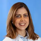 La imagen muestra a la Dra. Carolina Areán, una destacada especialista en Anatomía Patológica en la Clínica Universidad de Navarra. La Dra. Areán cuenta con una amplia experiencia en el diagnóstico de enfermedades a través del examen de muestras de tejido.En la Clínica Universidad de Navarra, contamos con un equipo de patólogos altamente capacitados y tecnología avanzada para brindar diagnósticos precisos y oportunos a nuestros pacientes. Nos enfocamos en proporcionar un servicio personalizado y de alta calidad a aquellos que confían en nosotros para el manejo de su salud.Si necesita más información sobre nuestros servicios de Anatomía Patológica, no dude en ponerse en contacto con nosotros.
