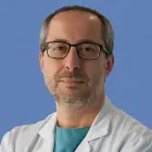 El Dr. Antonio Martínez Simón es un reconocido especialista en Anestesiología en la Clínica Universidad de Navarra. Con una amplia experiencia en el manejo del dolor perioperatorio y en la administración de anestesia en pacientes de todas las edades y patologías, el Dr. Martínez Simón trabaja en equipo con otros especialistas en Anestesiología y con tecnología avanzada para garantizar la seguridad y el bienestar de nuestros pacientes durante todo el proceso quirúrgico.En la Clínica Universidad de Navarra, nos enfocamos en proporcionar un servicio personalizado y de alta calidad a aquellos que confían en nosotros para el manejo de su salud. Nuestros especialistas en Anestesiología tienen como objetivo principal controlar el dolor y la ansiedad de los pacientes durante los procedimientos quirúrgicos, así como garantizar que el paciente reciba una atención adecuada antes, durante y después de la cirugía.Si necesita más información sobre nuestros servicios de Anestesiología, no dude en ponerse en contacto con nosotros.