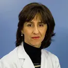 La imagen muestra a la Dra. Nerea Varo Cenarruzabeitia, especialista en Bioquímica Clínica de la Clínica Universidad de Navarra, con amplia experiencia en el campo. La Dra. Varo es una profesional altamente capacitada y experimentada en la interpretación y diagnóstico de pruebas bioquímicas, siendo un referente en el área de la medicina de laboratorio. Su trayectoria profesional ha sido reconocida a nivel nacional e internacional, y su trabajo se caracteriza por la precisión y calidad en el análisis de las muestras.En la Clínica Universidad de Navarra, contamos con un equipo de especialistas en Bioquímica Clínica y tecnología de última generación en el área de la medicina de laboratorio, para ofrecer atención médica excepcional a nuestros pacientes. Estamos comprometidos en proporcionar el más alto nivel de cuidado y servicio a aquellos que confían en nosotros para el manejo de su salud.Para obtener más información sobre nuestros servicios en Bioquímica Clínica, no dude en ponerse en contacto con nosotros.
